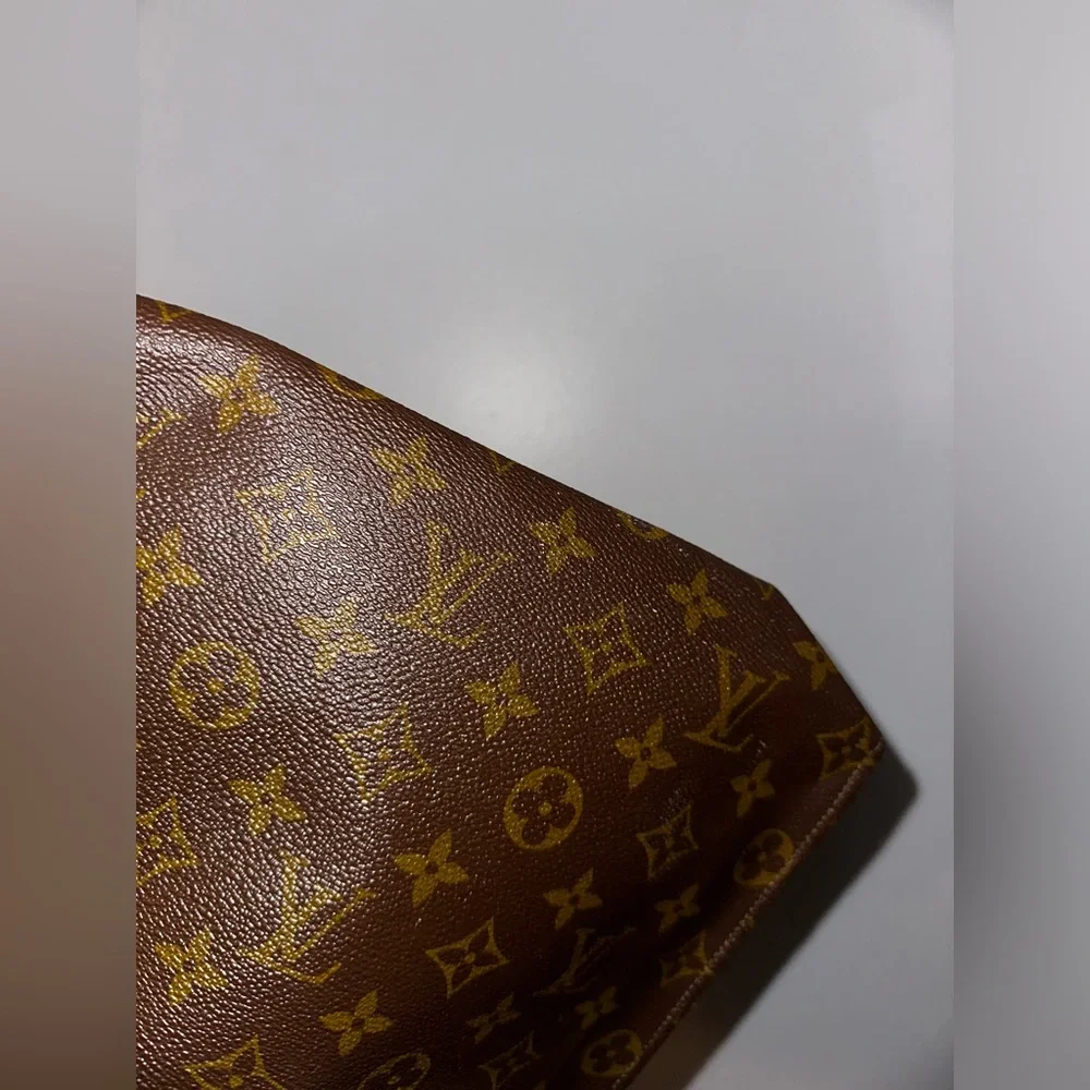 Authentic Louis Vuitton Brown Monogram Canvas Toiletry Pouch
